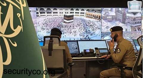 دور أفراد الأمن في تأمين الحجاج