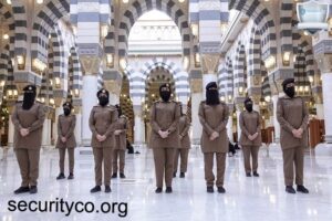 دور أفراد الأمن في تأمين الحجاج