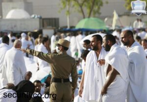 دور أفراد الأمن في تأمين الحجاج