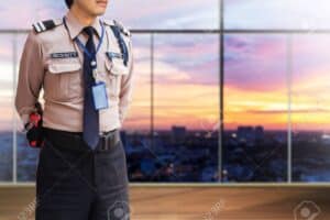 لماذا تحتاج شركتك إلى حراسة أمنية محترفة في 2026؟